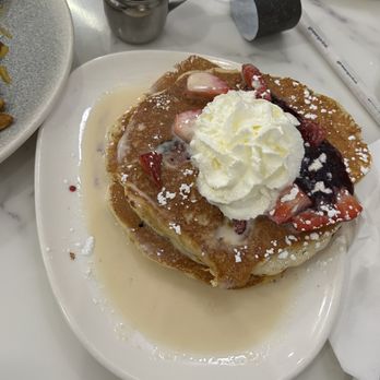 Mornings Breakfast & Brunch - Tres leches pancakes - Breakfast & Brunch Near Me - Fishers, Indiana Mornings Breakfast & Brunch - Tres leches pancakes - Breakfast & Brunch Near Me - Fishers, Indiana