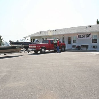 Davis Motel - Hotels Near Me - Devils Lake, North Dakota Davis Motel - Hotels Near Me - Devils Lake, North Dakota