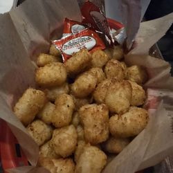 Model Café - Tots
