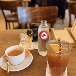 Café Hopper - Coffee and citrus tea