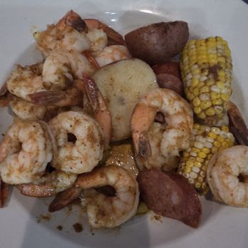 Fish On Seafood House - Shrimp Broil - Seafood Near Me - Destin, Florida Fish On Seafood House - Shrimp Broil - Seafood Near Me - Destin, Florida