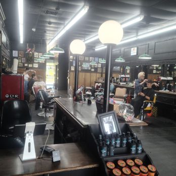 Chop Barbershop - Riverside - Retro/alternative vibe - Barbers Near Me - Jacksonville, Florida Chop Barbershop - Riverside - Retro/alternative vibe - Barbers Near Me - Jacksonville, Florida