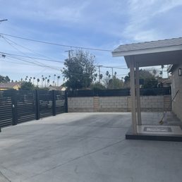 Black powder coated fence with matte black finish. Black powder coated fence with matte black finish.