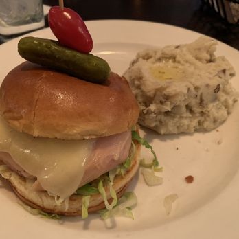 Doolittles Woodfire Grill - Rotisserie Chicken Sandwich - American Near Me - Eagan, Minnesota