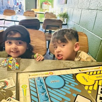 King Cong Brewing - Babies playing games - Breweries Near Me - Sacramento, California