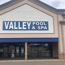 Valley Pool & Spa- Robinson - Our new storefront- Formerly Altmyers in Robinson Square