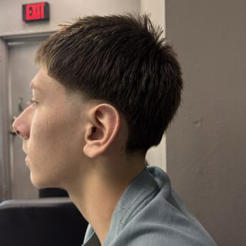Local Barbers - By Daniel Ceja - Barbers Near Me - Long Beach, California