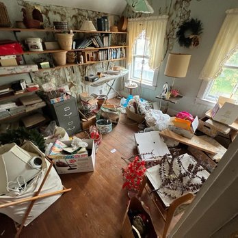 Lug Away - Junk Removal & Hauling Near Me Lug Away - Junk Removal & Hauling Near Me