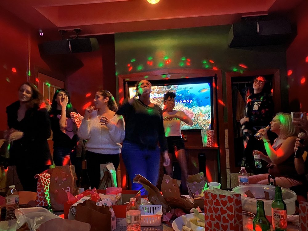 HAPPY KARAOKE 42 Photos & 118 Reviews Karaoke 5425 Buford Hwy NE