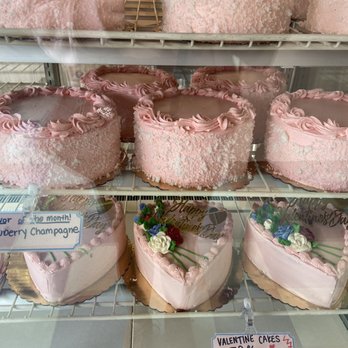 McGavin's Bakery - Bakeries Near Me - Bremerton, Washington