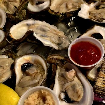 Surfing Crab - 1 dozen of fresh oysters on the half shell.... So fresh and good! - Cajun/Creole Near Me - San Antonio, Texas Surfing Crab - 1 dozen of fresh oysters on the half shell.... So fresh and good! - Cajun/Creole Near Me - San Antonio, Texas