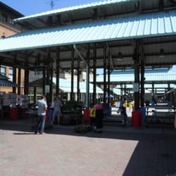 17th Street Farmers Market