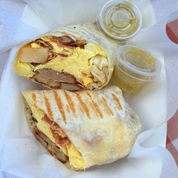Adams' Pack Station - Breakfast burrito
