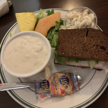 Rutabegorz - 1/2 turkey sandwich and leek soup - Bars Near Me - Fullerton, California Rutabegorz - 1/2 turkey sandwich and leek soup - Bars Near Me - Fullerton, California