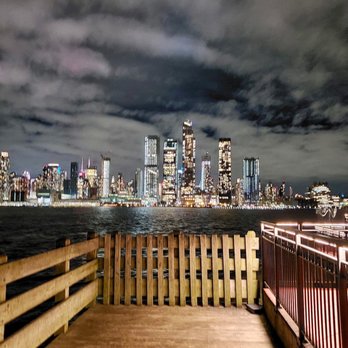 Chart House - Outside view. - Seafood Near Me - Weehawken, New Jersey