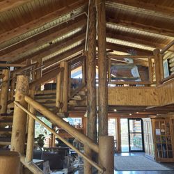 The Boulder Creek Lodge - The log cabin interior!