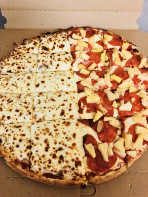 Rocco's Pizza by null