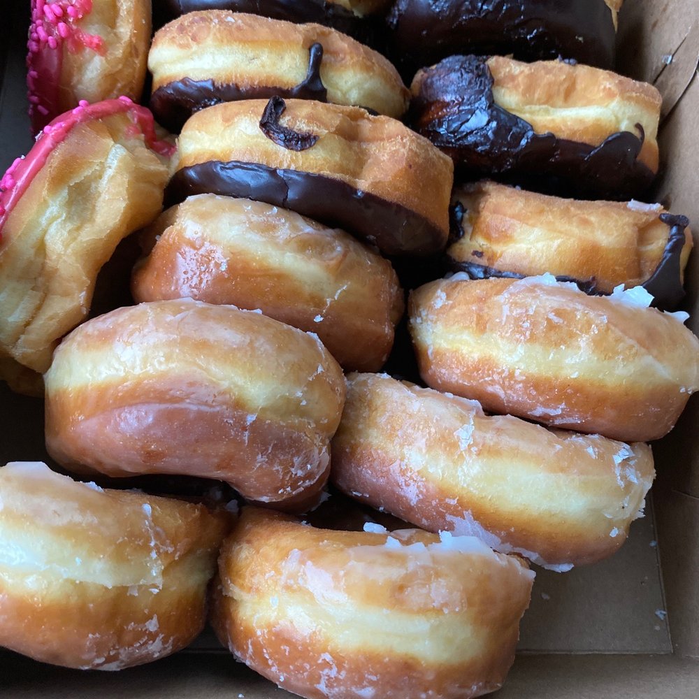 Valentine's Day Donuts! 14 & a soda for less than $10 Valentine's Day Donuts! 14 & a soda for less than $10