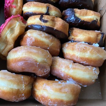 Frank's Donuts - Valentine's Day Donuts! 14 & a soda for less than $10 - Bakeries Near Me - Winchester, Kentucky Frank's Donuts - Valentine's Day Donuts! 14 & a soda for less than $10 - Bakeries Near Me - Winchester, Kentucky