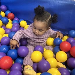 Ball pit Ball pit