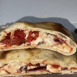 Little Wing Pizzeria - Pollo e Dolce Calzone