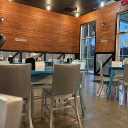 Chi-Kin - Interior