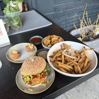 Kache - Bars Near Me - Washington, DC, District of Columbia