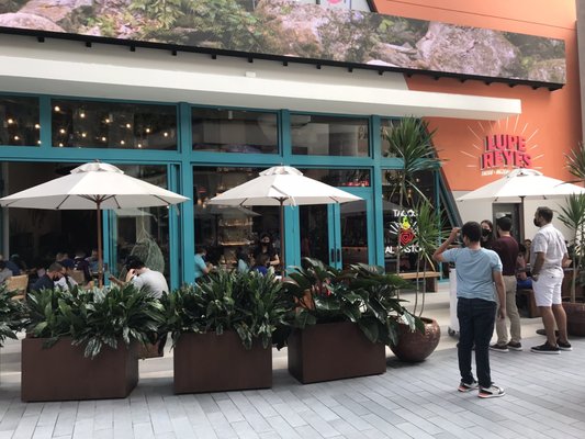 DISTRITO T-Mobile by null