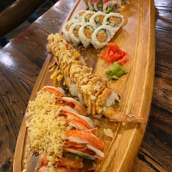 Neko Sushi - Crunchy Munchy, Spicy Shrimp Tempura, Spicy Tuna, and Kiss of Fire - Korean Near Me - Cincinnati, Ohio