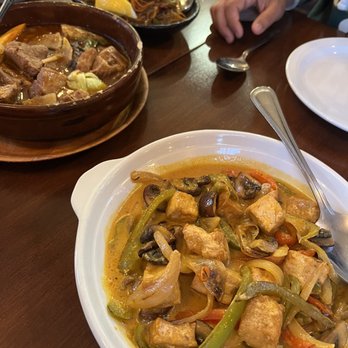FOB Kitchen - Filipino Near Me - Oakland, California