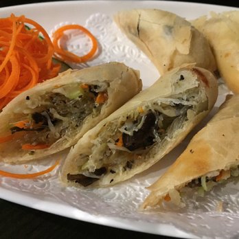 Panvimarn Thai Cuisine - Spring rolls- vegetarian - Thai Near Me - Long Beach, California