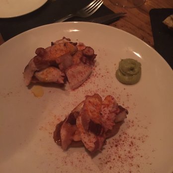 Disset 17 Graus - Octopus on toast - Wine Bars Near Me - Barcelona, B