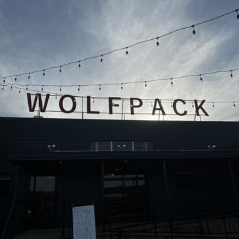 Wolf Pack Woodfired Tavern - American Near Me - Sealy, Texas Wolf Pack Woodfired Tavern - American Near Me - Sealy, Texas