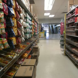 Dollarama - Candy isle