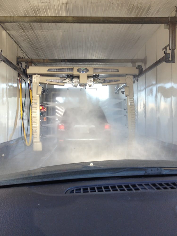 Coastal Car Wash, Panama City Roadtrippers