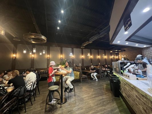 Hansel & Gretel Bakery Cafe by null
