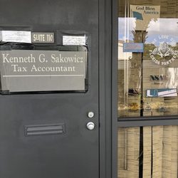 Sakowicz Kenneth G - Entrance
