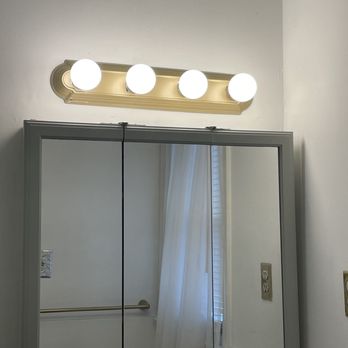 Hyper Tubs Refinishing - Painters Near Me