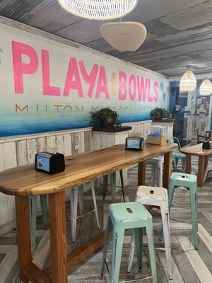 Playa Bowls by null