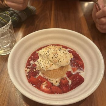 Nada - Tres Leches - Mexican Near Me - Indianapolis, Indiana