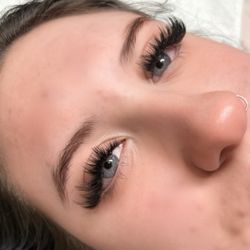 Centrix Hair & Spa - Eye lashes extensions