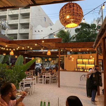 Trattoria del Centro - Seating and bar area - Italian Near Me - Playa del Carmen, ROO