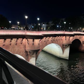 Vedettes du Pont Neuf - Boat Charters Near Me - Paris, 75 Vedettes du Pont Neuf - Boat Charters Near Me - Paris, 75