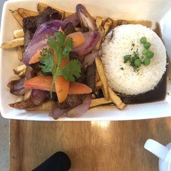Limón - Lomo saltado - Peruvian Near Me - Oakland, California