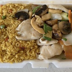 Hong Kong - Moo Goo Gai Pan