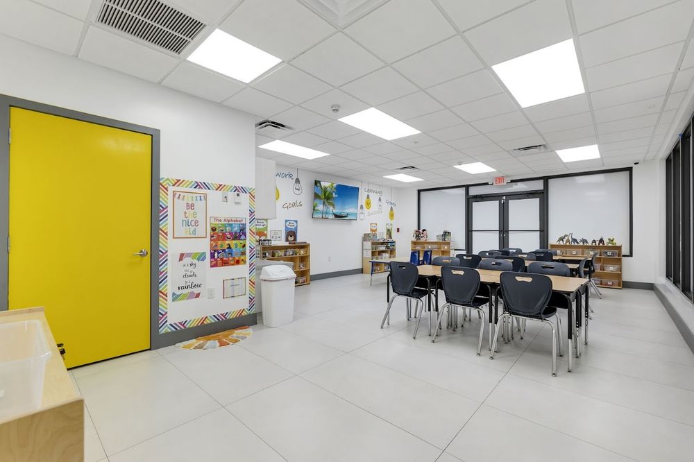 Watch Me Grow Learning Center - childcare center in Tamarac, FL