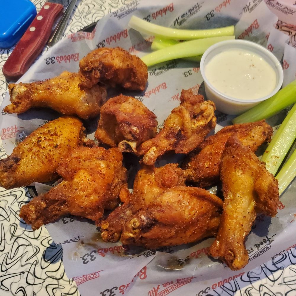 Bubba's 33 - Cajun wings - American Near Me - Tempe, Arizona