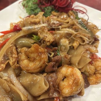 Asian Palace - Columbia - Drunken Noodles - combo - Asian Fusion Near Me - Columbia, Maryland