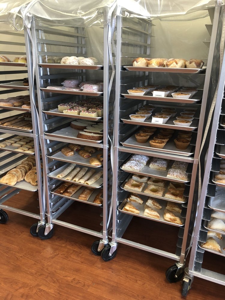 PANADERIA EL GLOBO - Updated August 2024 - 41 Photos - 5701 Hull St ...