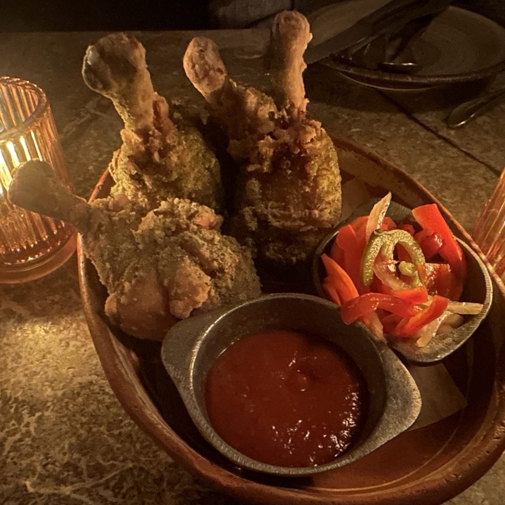 Si! Mon - Fried chicken drumsticks - Latin American Near Me - Los Angeles, California Si! Mon - Fried chicken drumsticks - Latin American Near Me - Los Angeles, California